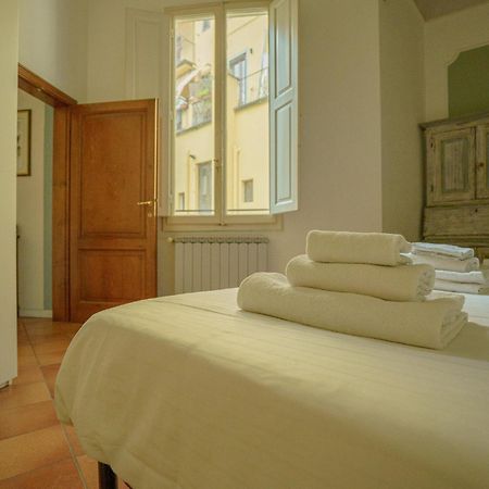 Tranquil Suite Near Museums And Train Station Firenze Esterno foto